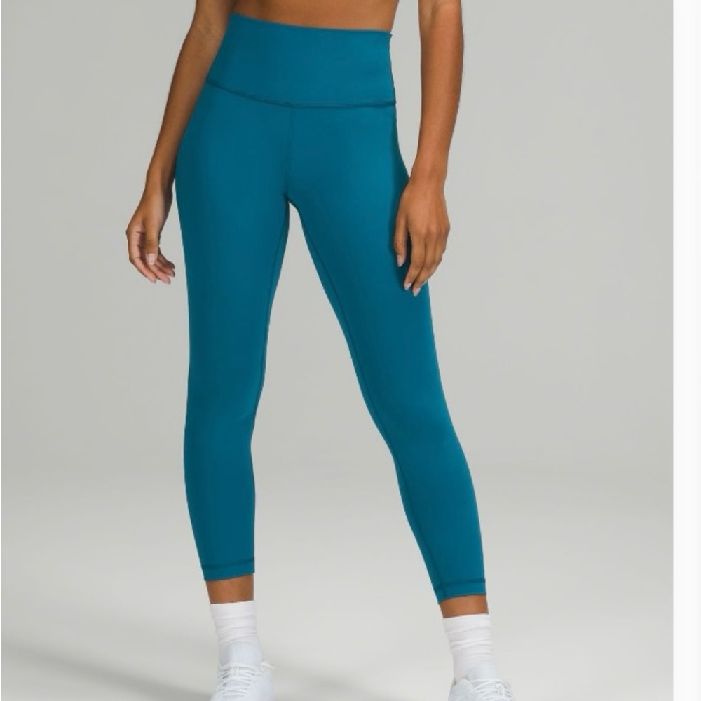 Lululemon wunder train